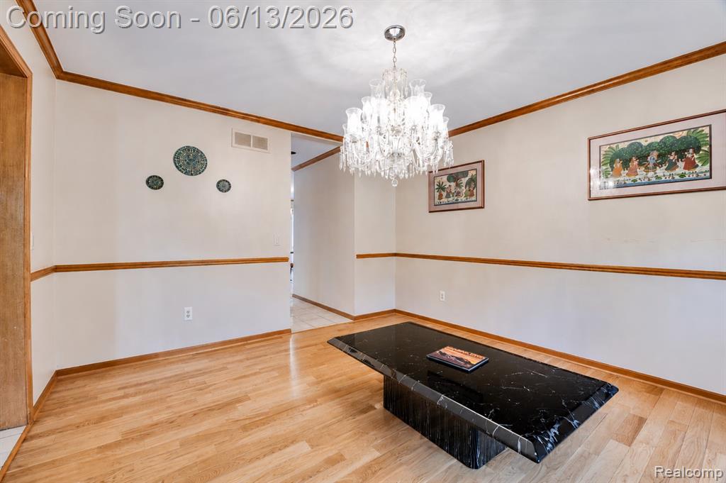 29342 Strathmore Drive, Farmington, MI 48331 — Photo 10