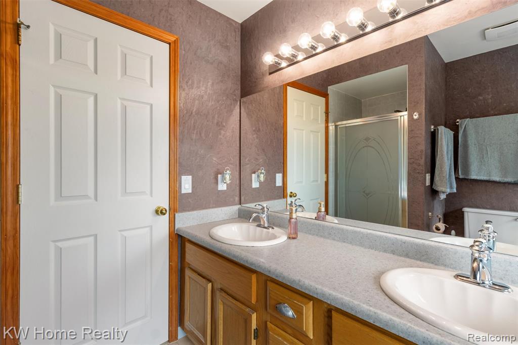 45095 Turnberry Court, Canton, MI 48188 — Photo 34