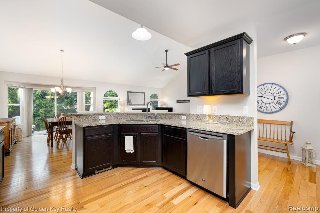 8730 Columbia Circle, Canton, MI 48187 — Photo 8