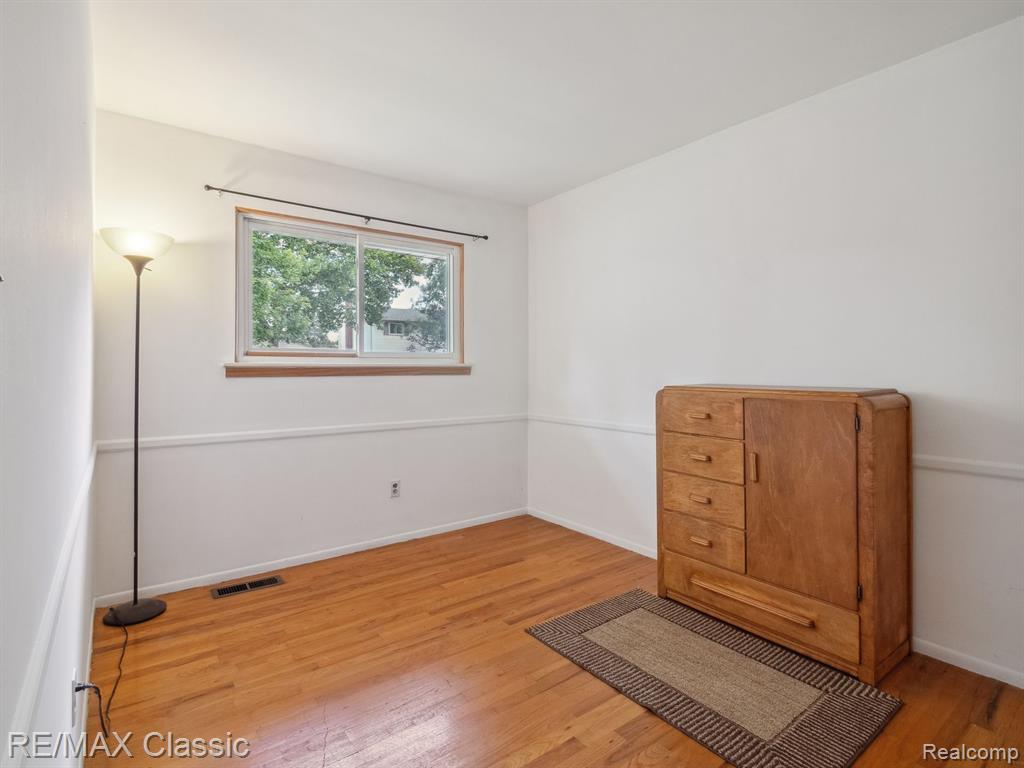 39737 BART Street, Canton, MI 48187 — Photo 18