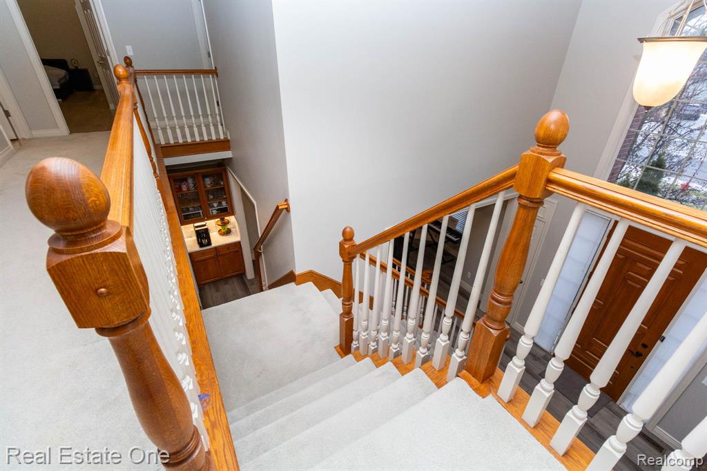 6536 Chatham Circle, Rochester Hills, MI 48306 — Photo 22
