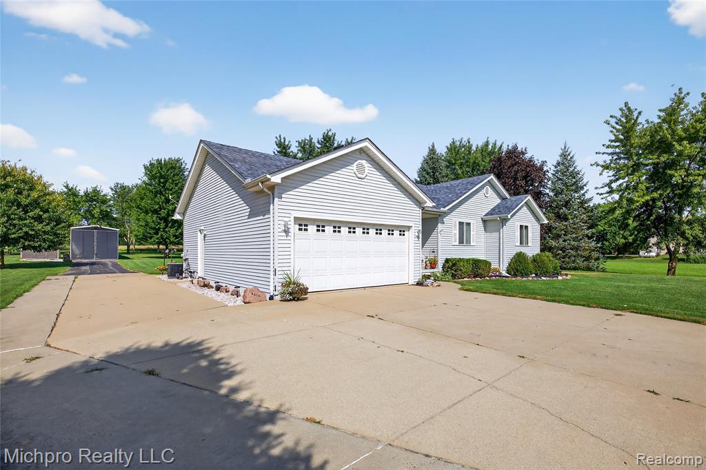 4411 Breen Road, Emmett, MI 48022 — Photo 3