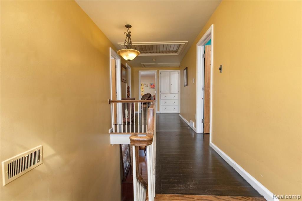 19451 ARGYLE Crescent, Detroit, MI 48203 — Photo 26