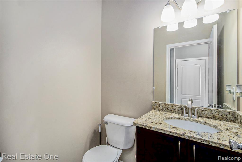 Photo for 7941 Chestnut Drive, Westland, MI - Listing #20251008464 7941 Chestnut Drive, Westland, MI