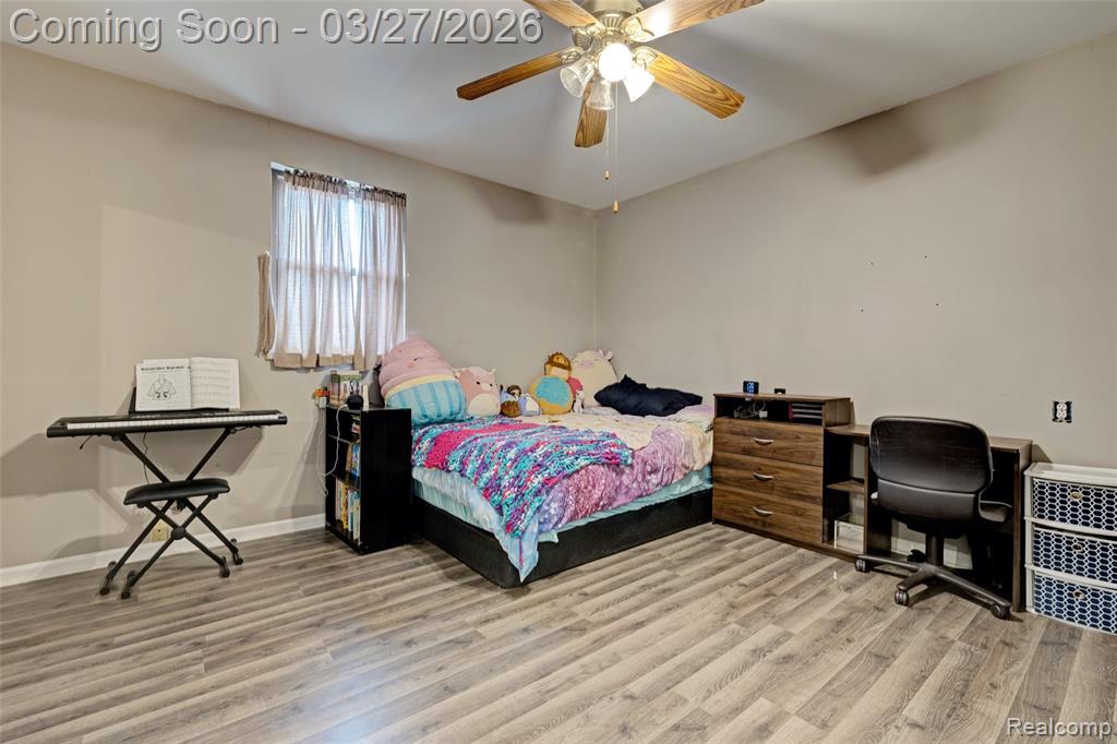 4009 Airport Road, Waterford, MI 48329 — Photo 18