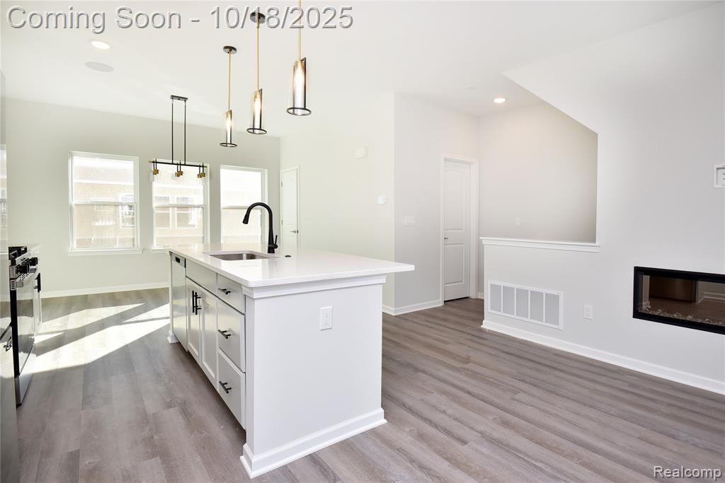 756 Huntley Lane, Troy, MI 48085 — Photo 11