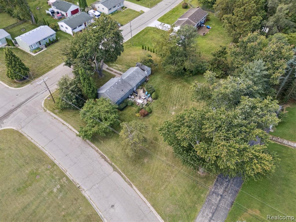 885 E Northfield Avenue, Pontiac, MI 48340 — Photo 31