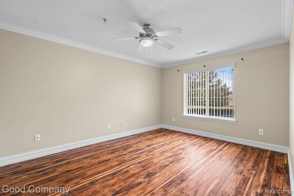 45515 Hidden View Court, Utica, MI 48315 — Photo 12