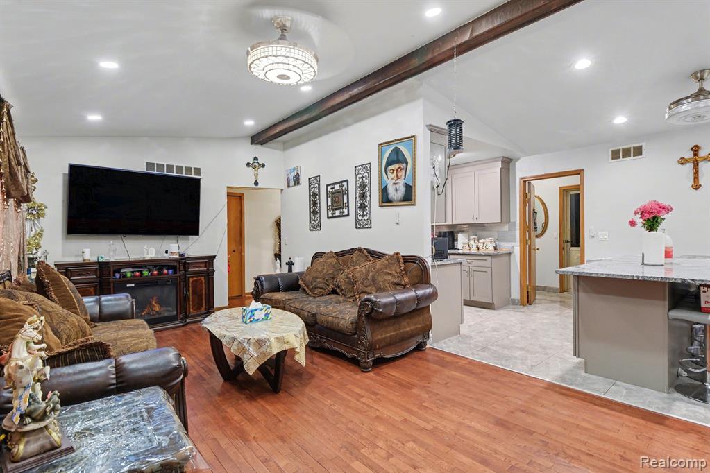 15525 Irene Court, Clinton Twp, MI 48038 — Photo 4