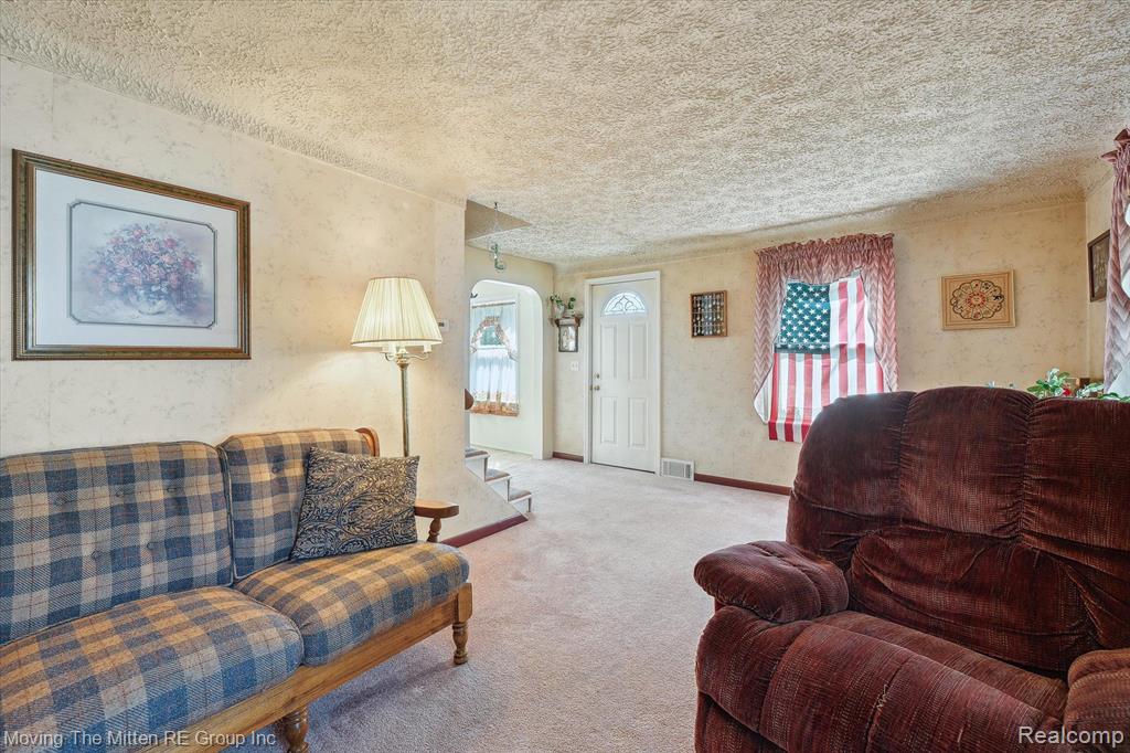 43832 ROBSON Road, Van Buren, MI 48111 — Photo 6