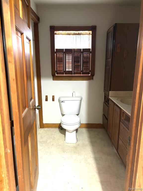 163 W HIGH Street, Metamora, MI 48455 — Photo 24