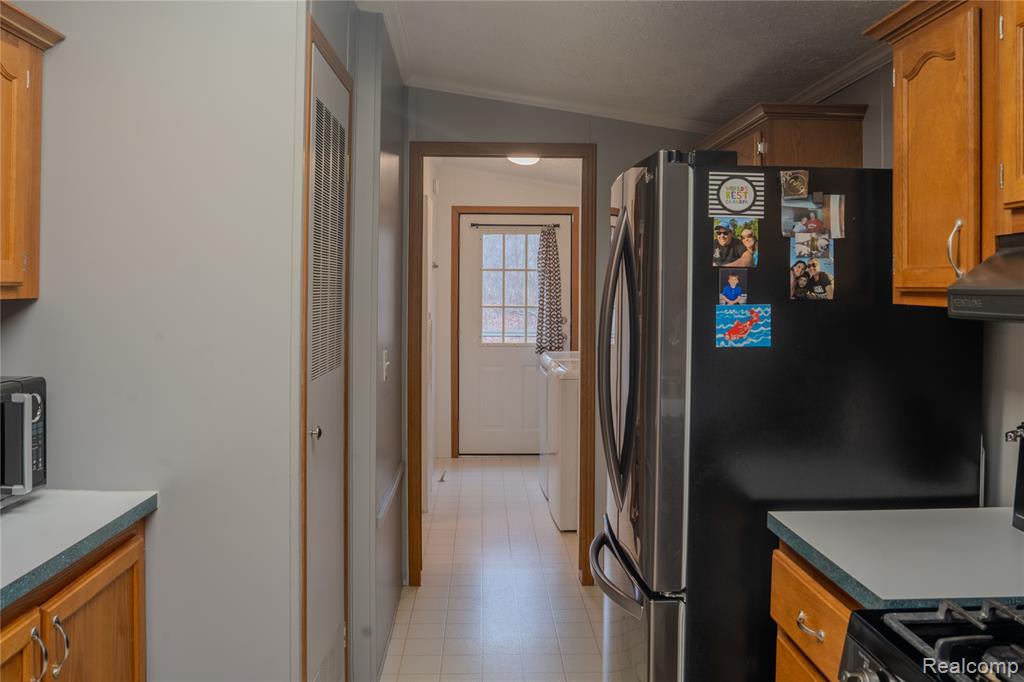 13480 Denver Drive, Hartland, MI 48353 — Photo 12