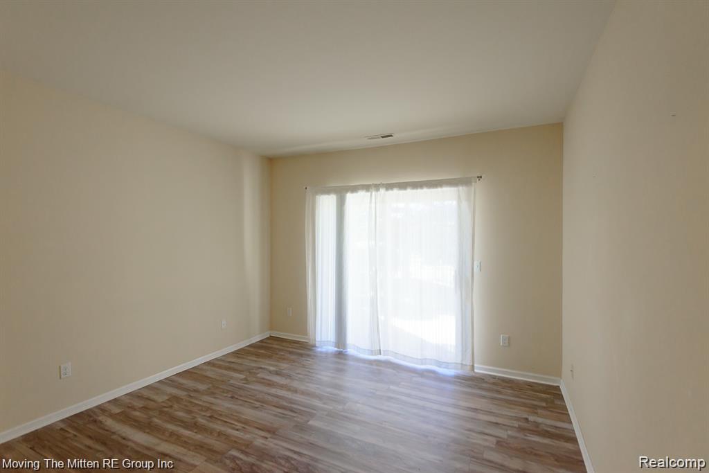 16784 Dover Drive, Northville, MI, 48168