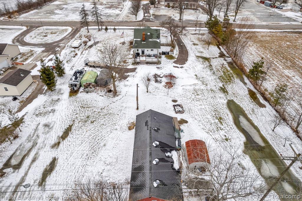5086 STATE Road, Fort Gratiot, MI 48059 — Photo 43
