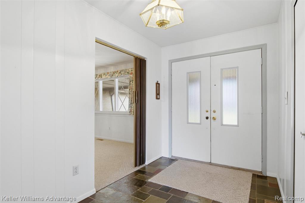 7670 7 Mile Road, Northville, MI, 48167