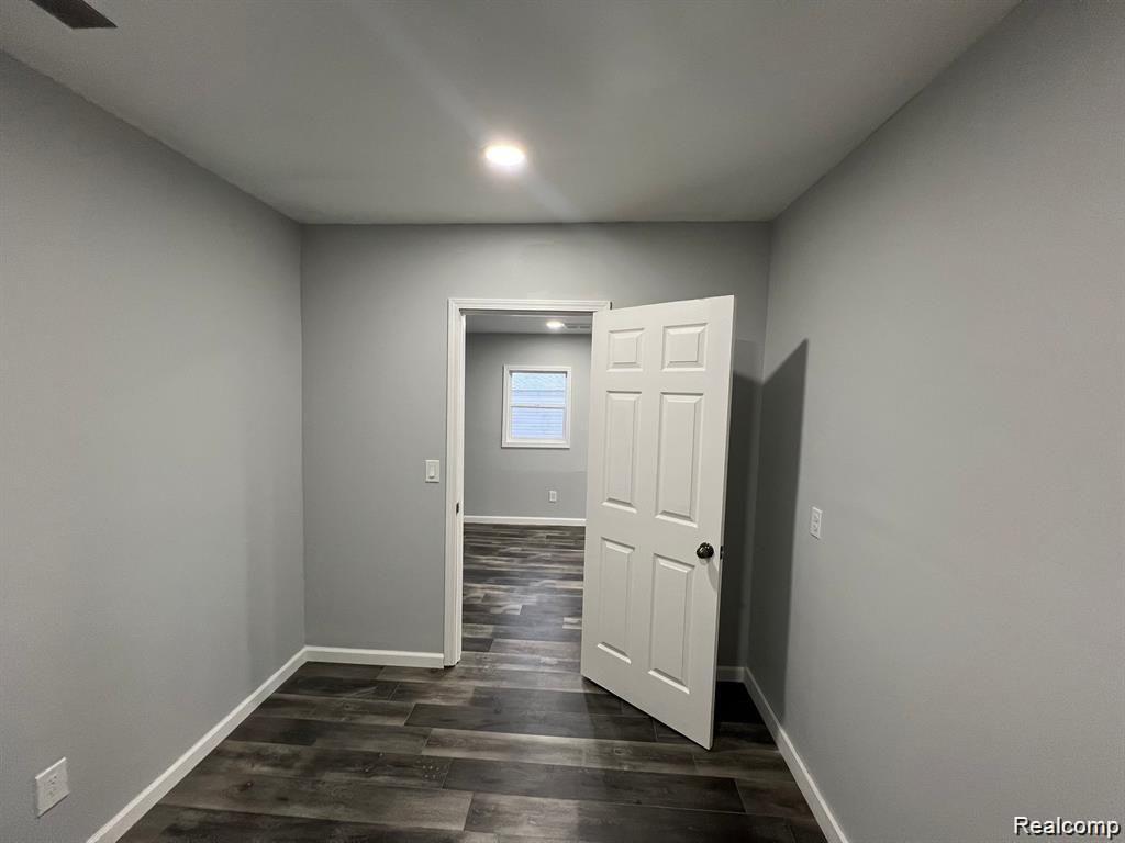5003 ASHLEY Street, Grosse Pointe, MI 48236 — Photo 8