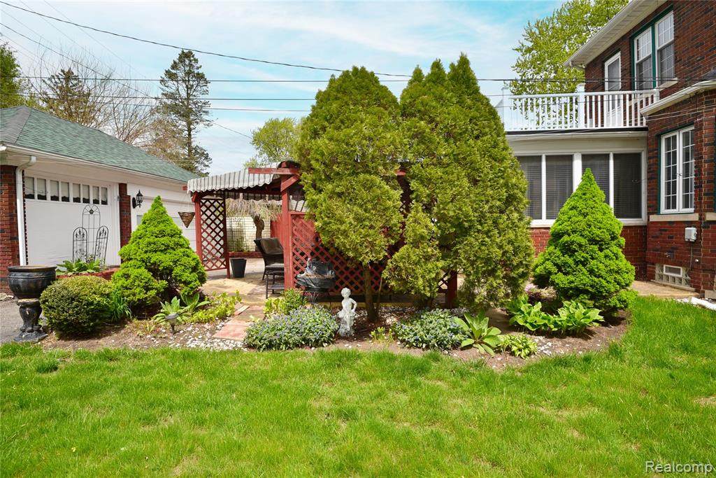 14127 Woodmont Avenue, Detroit, MI 48227 — Photo 40