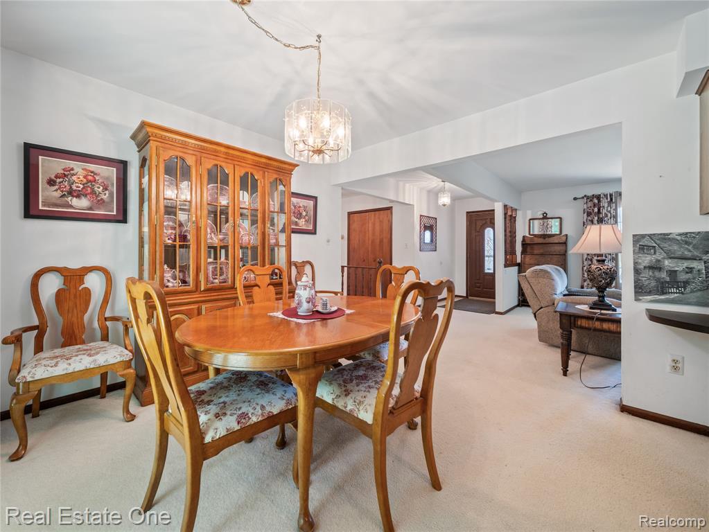 5223 Red Fox Drive, Brighton, MI 48114 — Photo 6