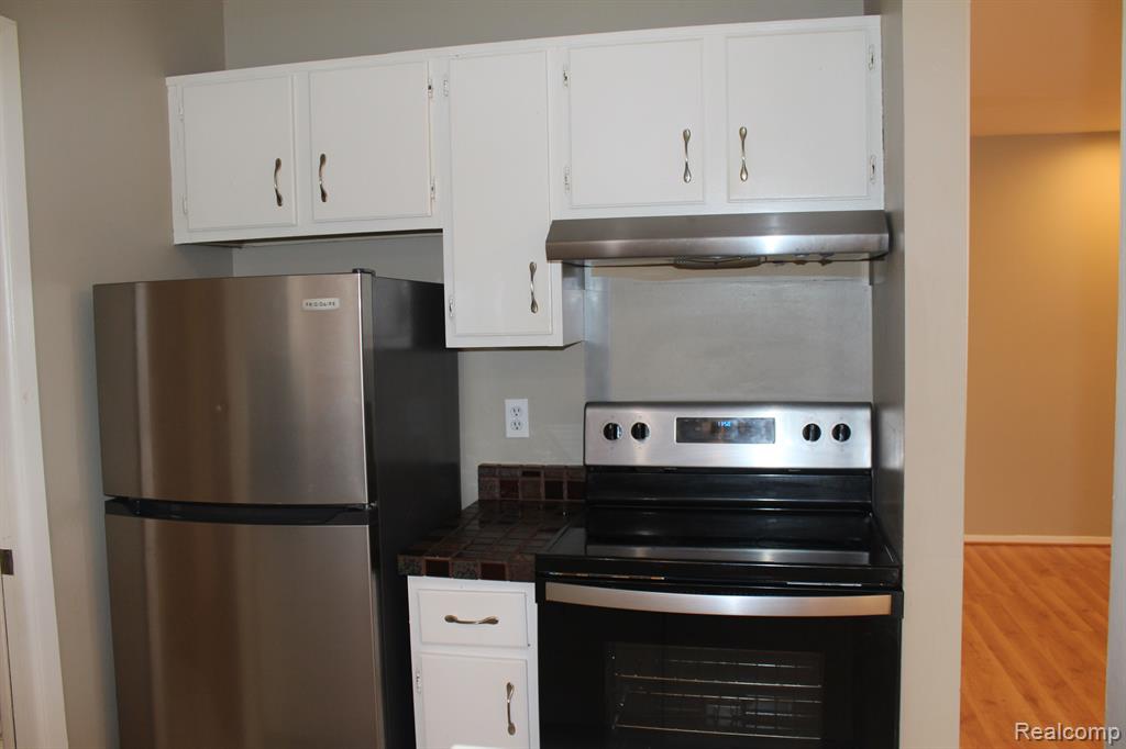 922 CHESTNUT HILL Drive, Auburn Hills, MI 48326 — Photo 15
