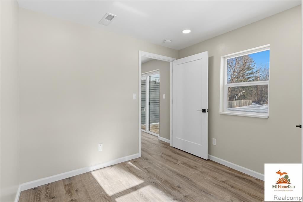 713 S Mill Street, Clio, MI 48420 — Photo 14