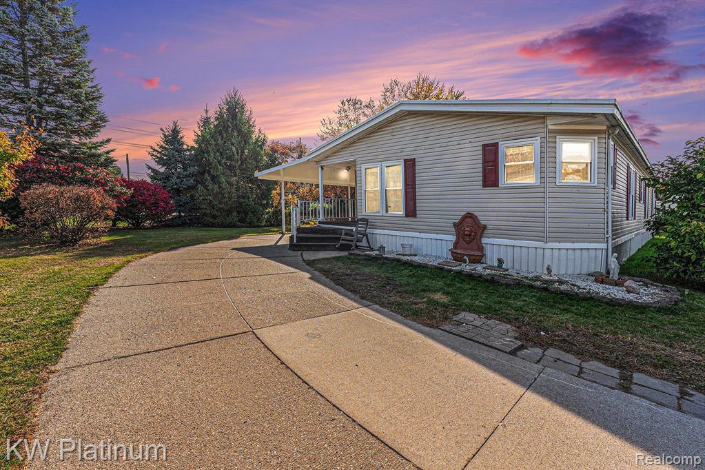 49107 CRANBERRY, Shelby, MI 48315 — Photo 27