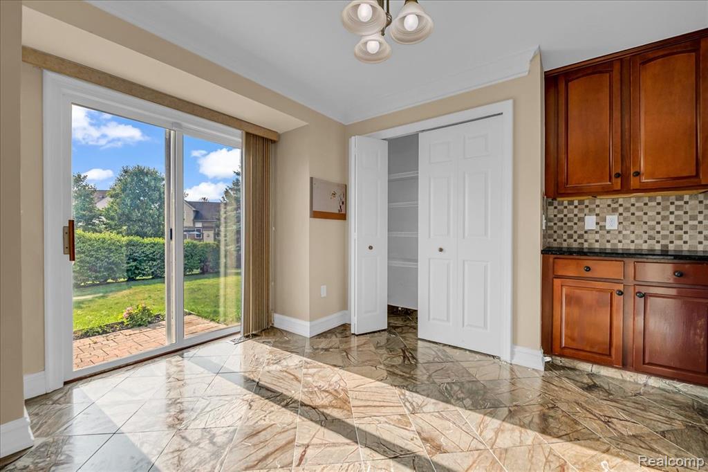 673 Ethan Drive, Westland, MI — Photo 13