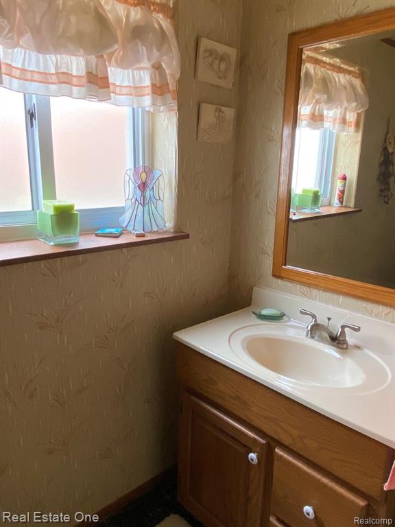 8647 DONNA Street, Westland, MI — Photo 14