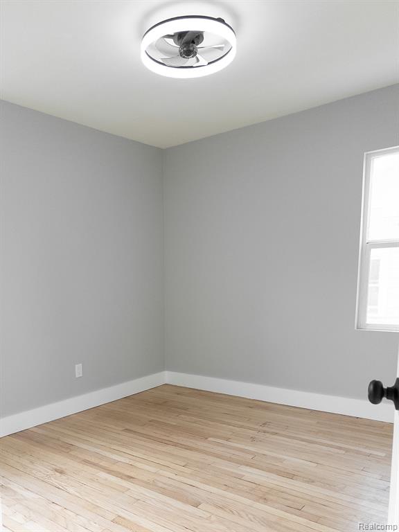 20030 Salem Street, Detroit, MI 48219 — Photo 10
