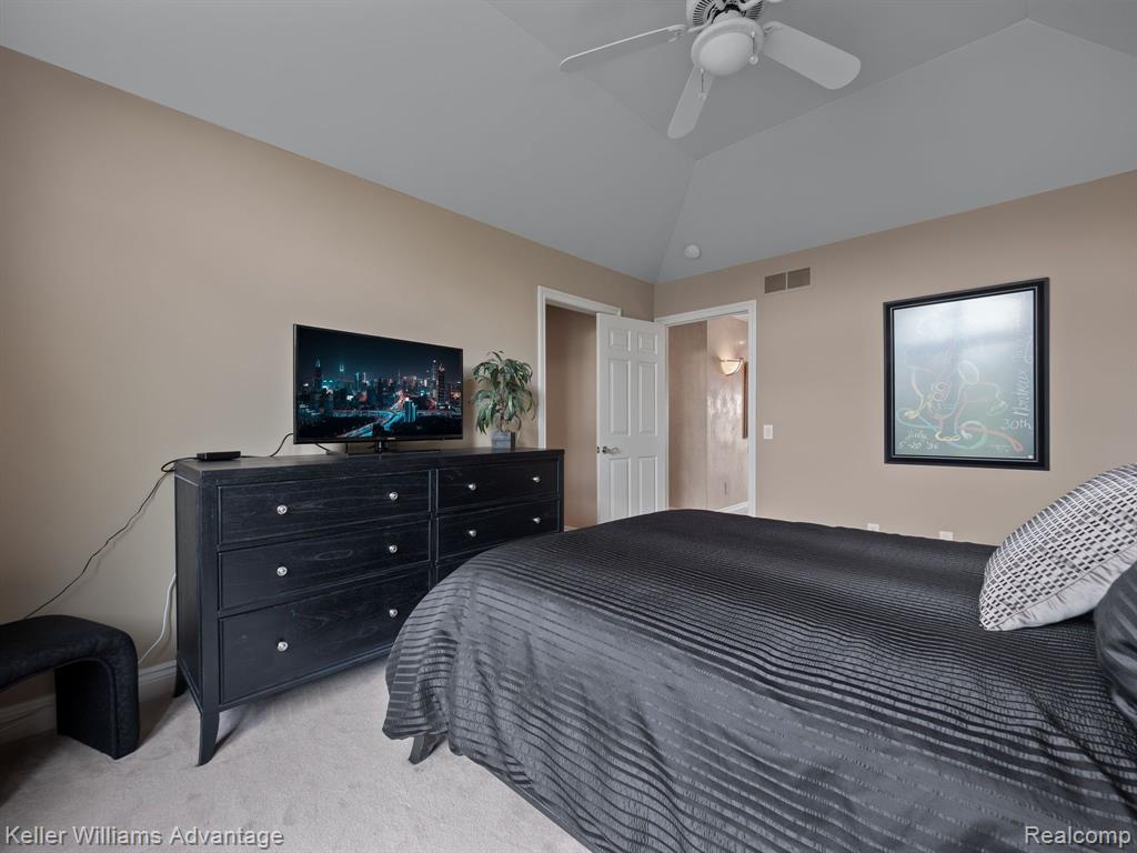 18328 Clairmont Circle E, Northville, MI 48168 — Photo 33