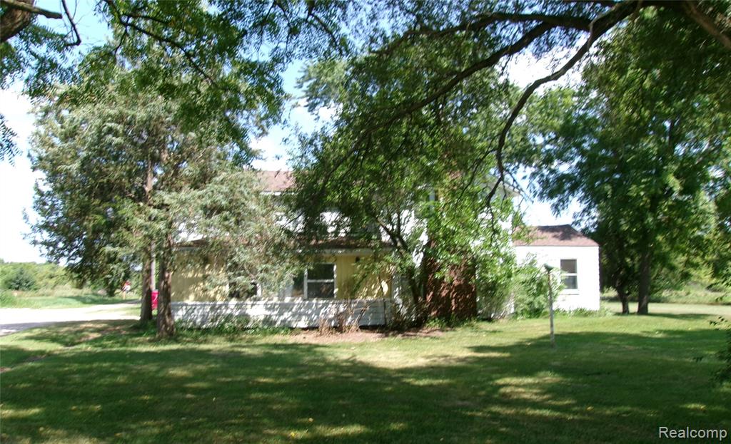 2080 N Milford Road, Highland, MI