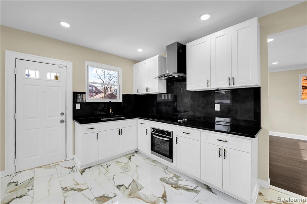 16121 Rosemont Avenue, Detroit, MI 48219 — Photo 15