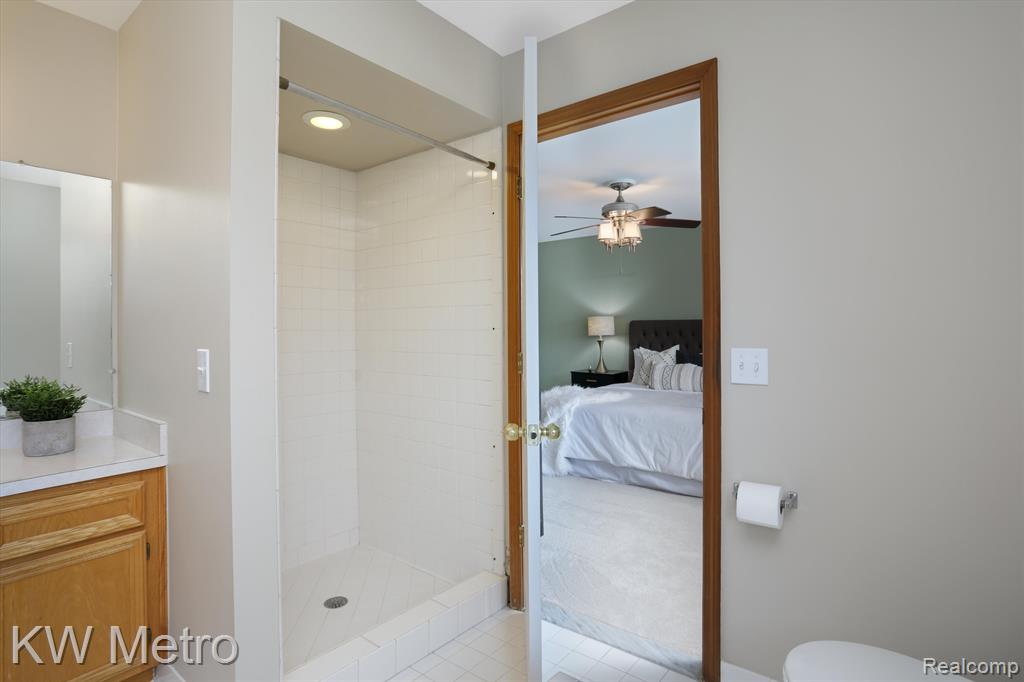 53495 POINSETTIA Drive, Macomb, MI 48042 — Photo 30