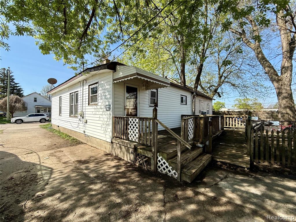 7035 Dodge Avenue, Warren, MI 48091 — Photo 3