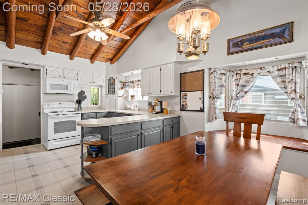 10584 Bob White Beach Boulevard, Whitmore Lake, MI 48189 — Photo 33