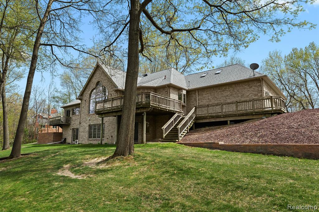 9997 APPLEGATE Lane, Brighton, MI 48114 — Photo 25