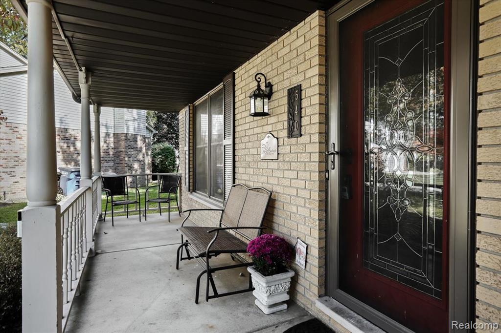 540 Dartmouth Crescent Court, Westland, MI — Photo 5