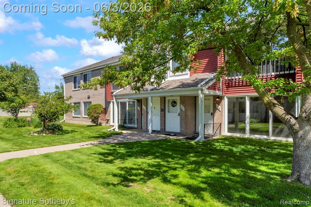 508 Sunset Lane, Saint Clair Shores, MI 48082 — front exterior