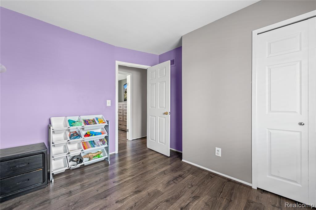 42719 Walker Street, Clinton Twp, MI 48038 — Photo 10