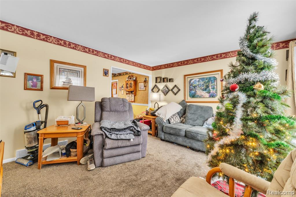 47349 Nita Drive, Shelby Twp, MI 48317 — Photo 8