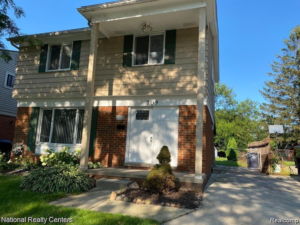 709 N EDISON Avenue, Royal Oak, MI 48067 — Photo 2