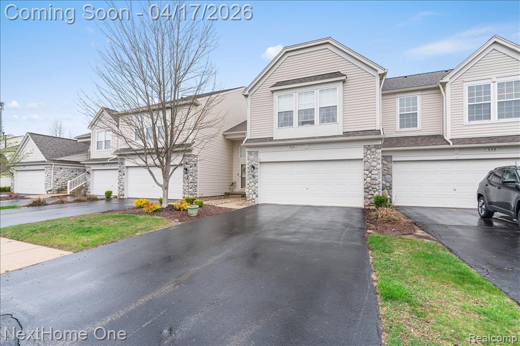 560 Dockside Circle, 43, Holly, MI 48442 — front exterior