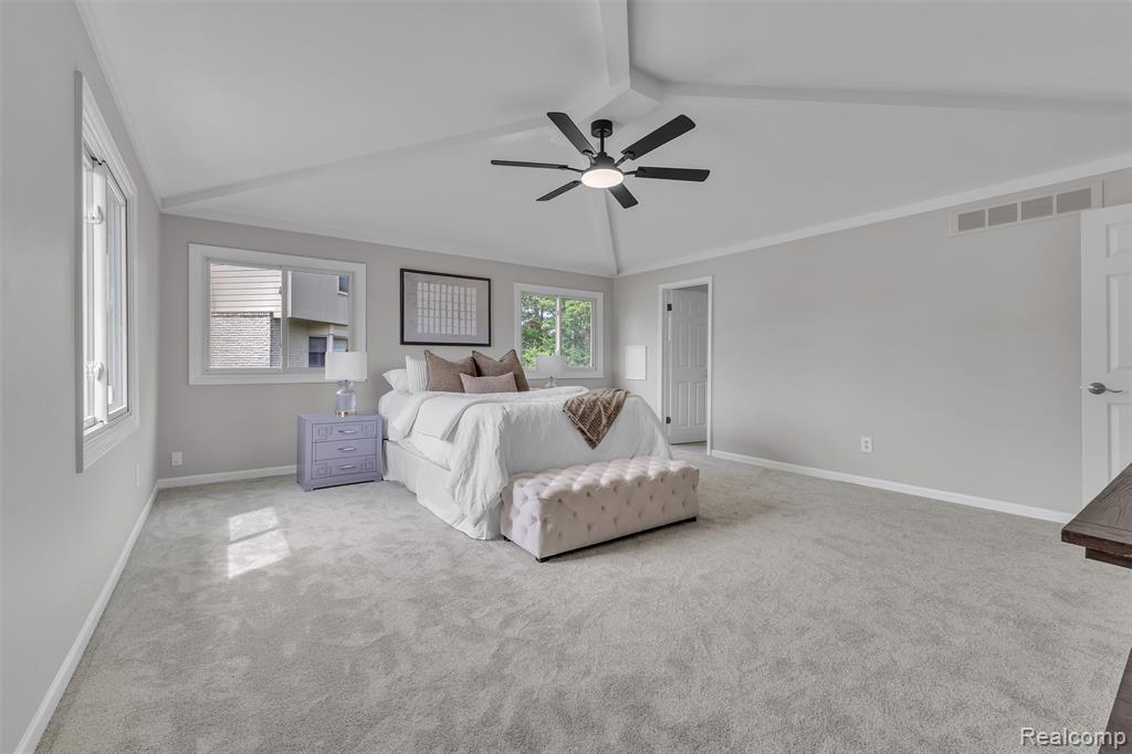 5310 Pond Bluff Drive, West Bloomfield, MI 48323 — Photo 43