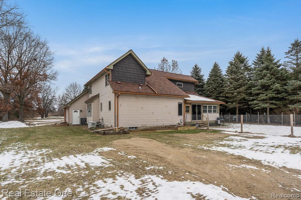 820 Quatro Lane, Addison, MI 48367 — Photo 49