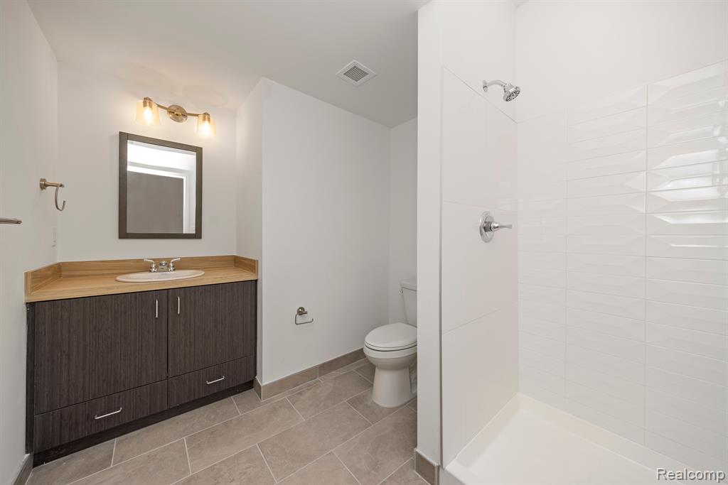 100 Seward Street, Detroit, MI 48202 — Photo 22