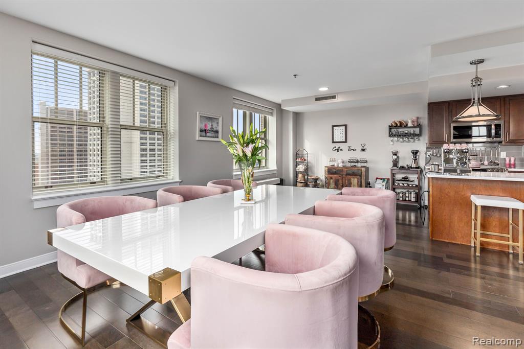 525 W Lafayette Boulevard, 16B, Detroit, MI 48226 — Photo 11