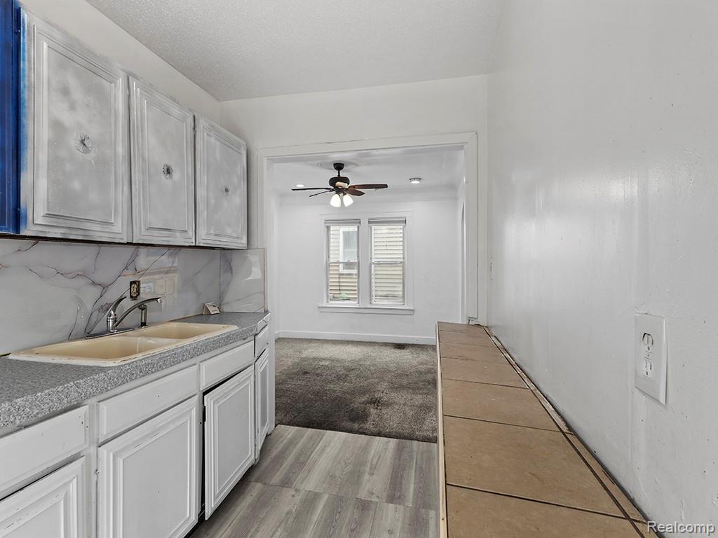 6801 RUTLAND Street, Detroit, MI 48228 — Photo 6
