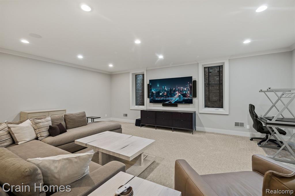 628 WATKINS Street, Birmingham, MI 48009 — Photo 30