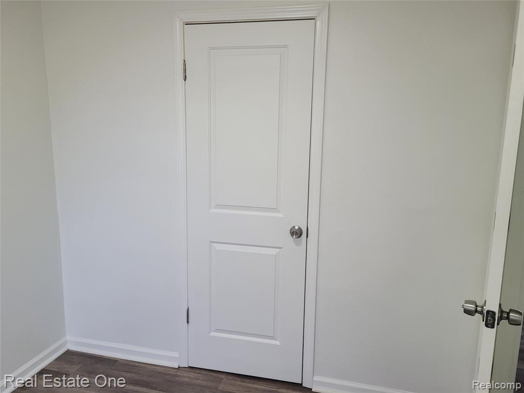 77 W Rutgers Avenue, Pontiac, MI 48340 — Photo 7