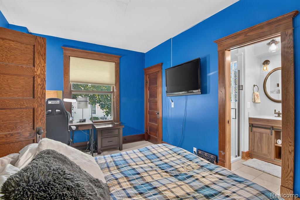 315 E Michigan Avenue, Saline, MI 48176 — Photo 37