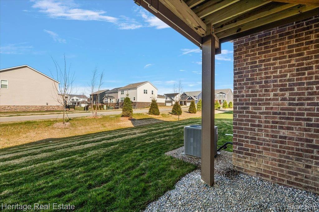 4063 NOTTINGHAM Circle, Clarkston, MI — Photo 34
